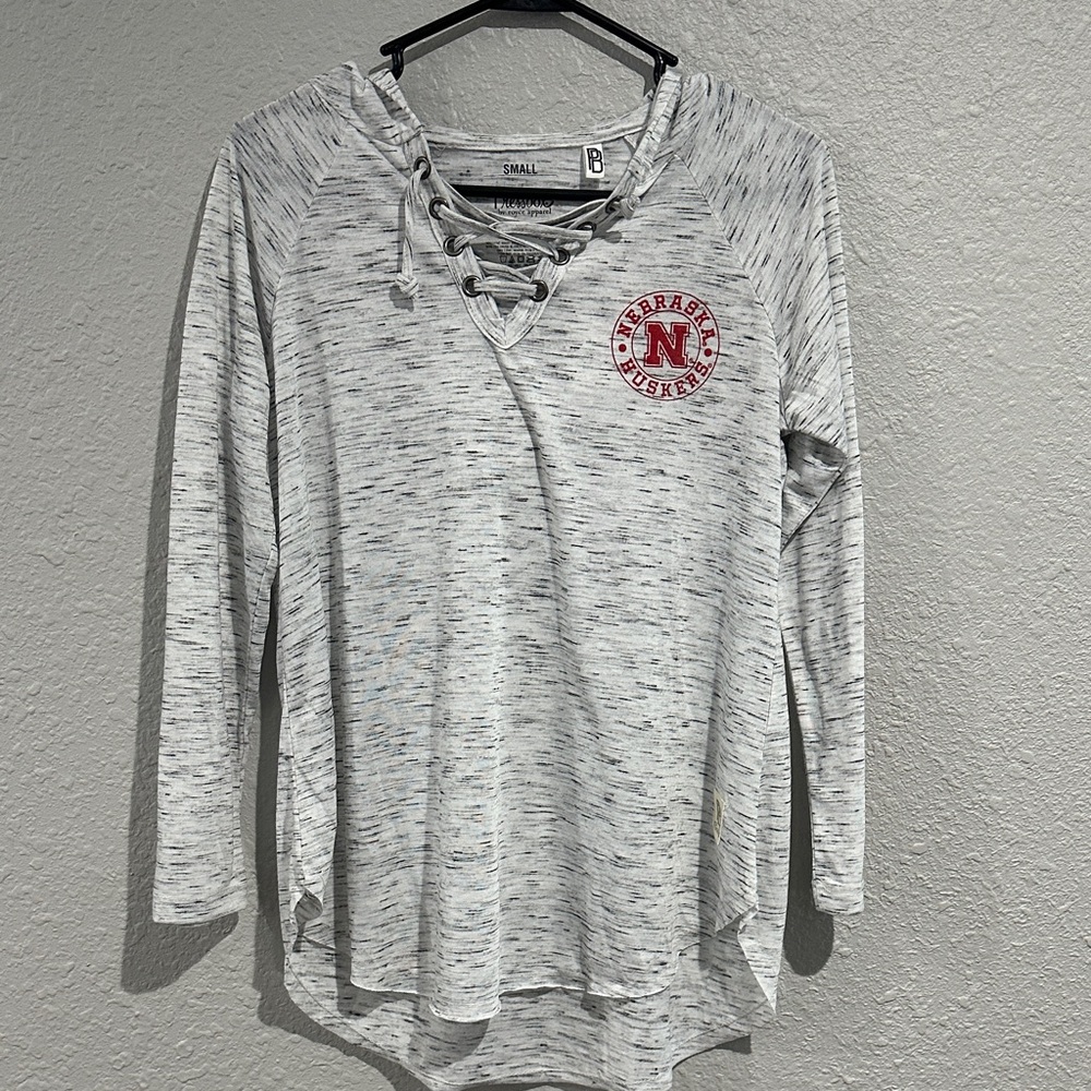 Pressbox Gray Nebraska Huskers Tee size small. NWT